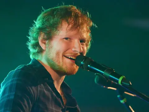 Z jakiego kraju pochodzi Ed Sheeran? Odkryj jego fascynujące pochodzenie